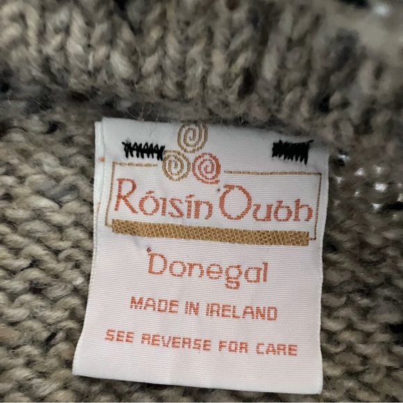 VTG Róisín Dubh Irish wool beige heathered sweater w/Gaelic letters - Picture 7 of 10
